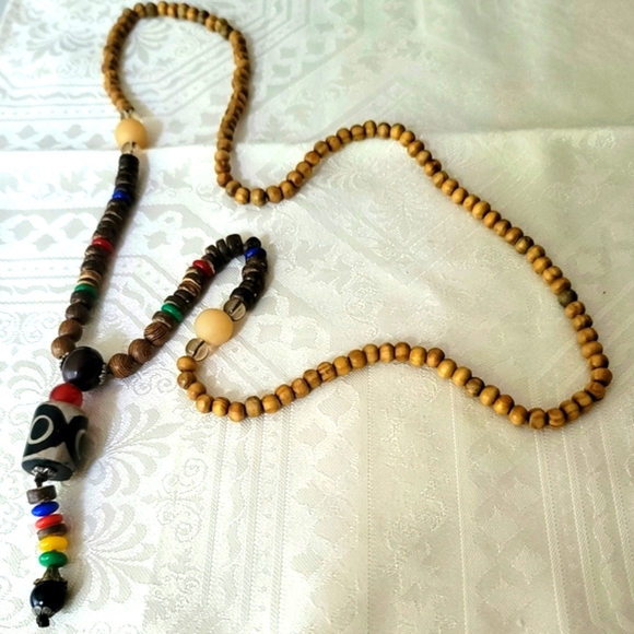 Vintage Wooden and Beaded Necklace 16" - Picture 7 of 8